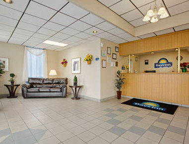 Days Inn By Wyndham Southington Zewnętrze zdjęcie